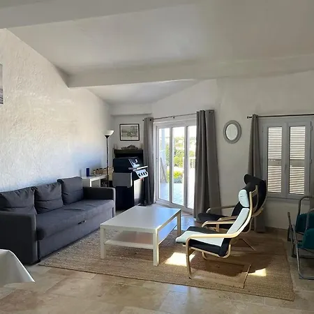 Apartamento A Casa Di Leo